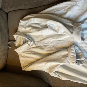 American Eagle Outfitters Light Blue Oxford Shirt